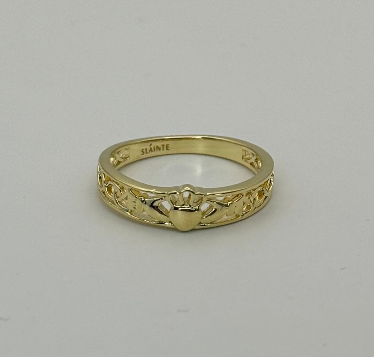 Celtic Claddagh Ring - Gold